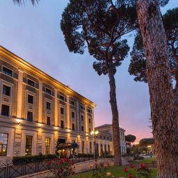 Art and Hospitality in Music